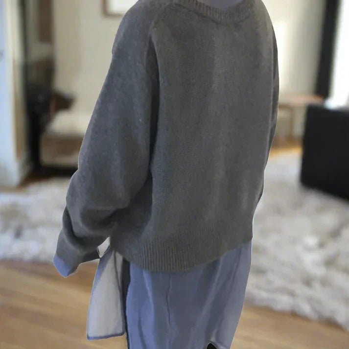 Celina - weiche strickjacke mit diagaler knopfleiste