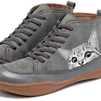 White Cat Gray